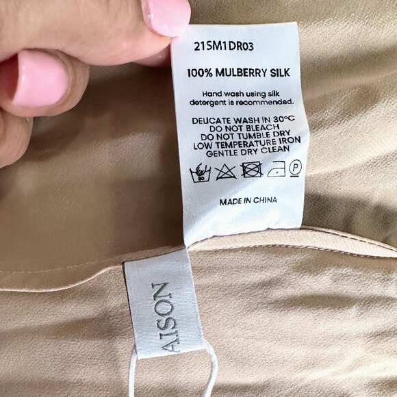 SILK MAISON Silk Champagne French Bow Halter Maxi Dress Size Large NWT - Picture 4 of 5